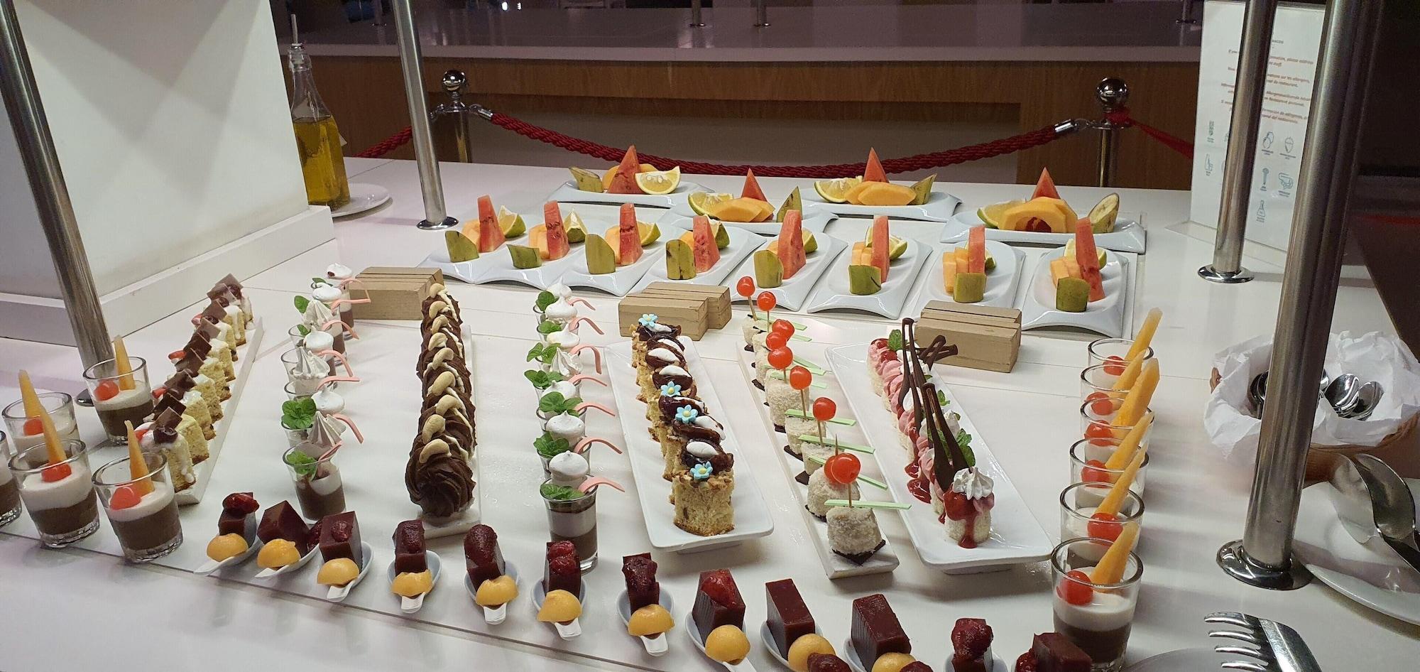 African Princess Beach Hotel セレクンダ エクステリア 写真